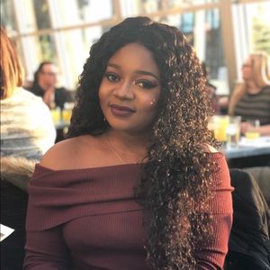 Meet your Posher, Quetina